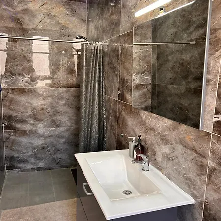 Qawra Penthouse 4person Ac+wifi Apartment St. Paul's Bay