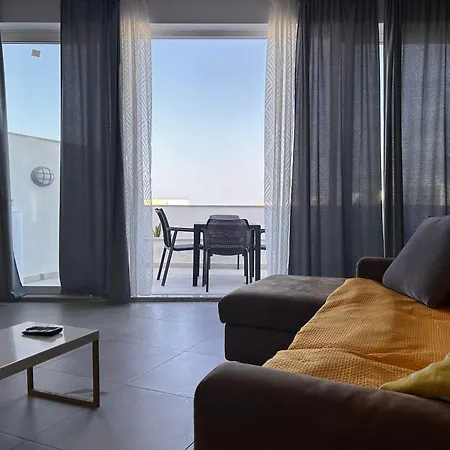 Apartment Qawra Penthouse 4person Ac+wifi