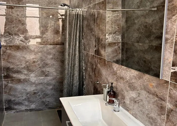 Qawra Penthouse 4person Ac+wifi Daire St. Paul's Bay