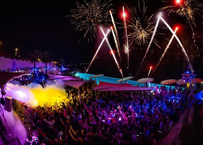 Daire Qawra Penthouse 4person Ac+wifi St. Paul's Bay